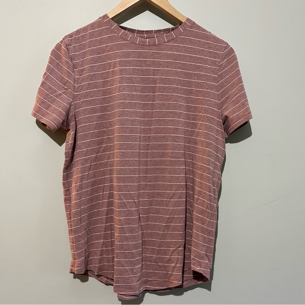 Lululemon striped love tee t shirt S/M